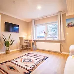 بيت ضيافة Fineapartment 3*