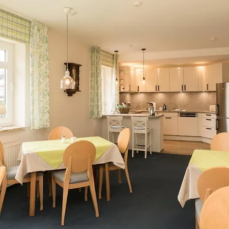 Guest house Fineapartment 3*